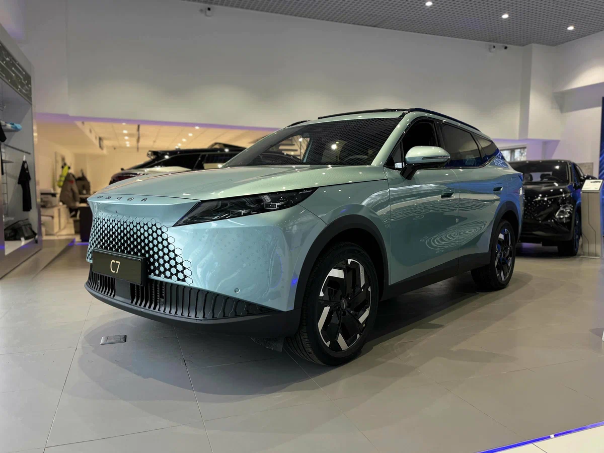 Купить Omoda C7 в Екатеринбурге